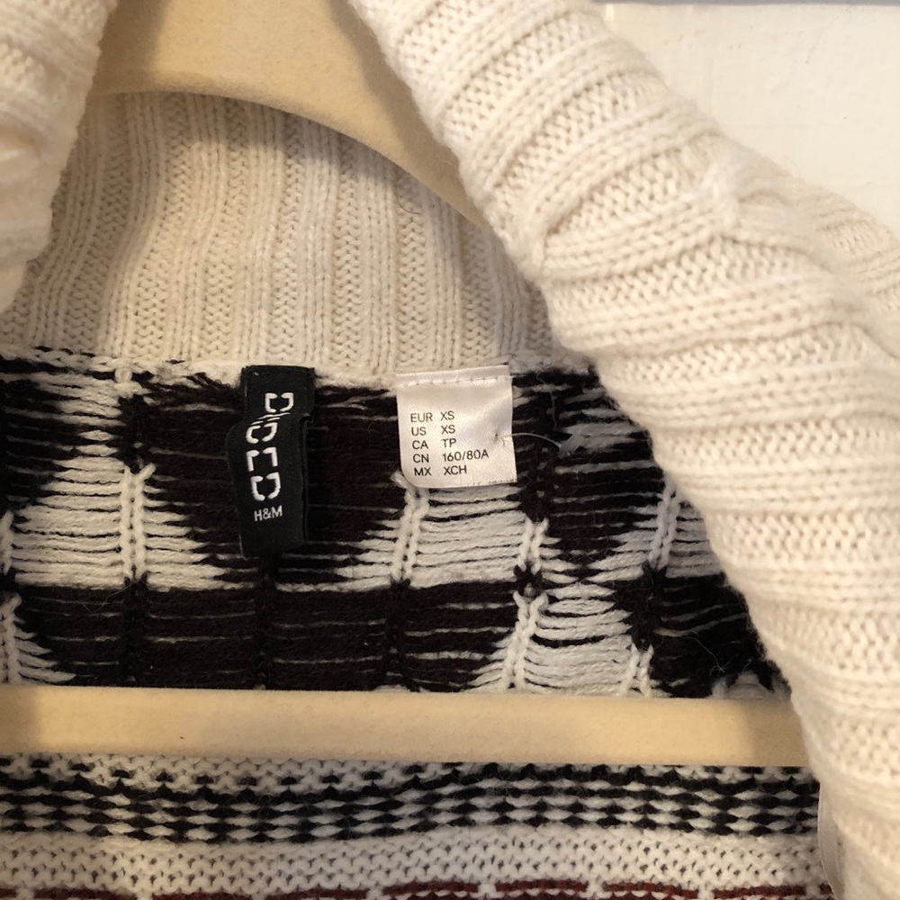 Cozy Cardigan - Picture 2 of 4